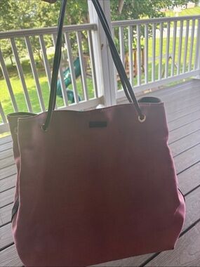 AUTHENTIC Gucci Canvas Tote 16”x14”x4” Needs Love See Photos